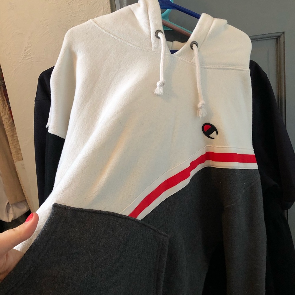 Women’s reverse weave champion hoodie